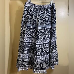 Jane Ashley Black and White A-Line Midi Skirt